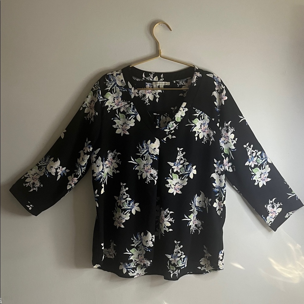 41 Hawthorn Black Floral Blouse